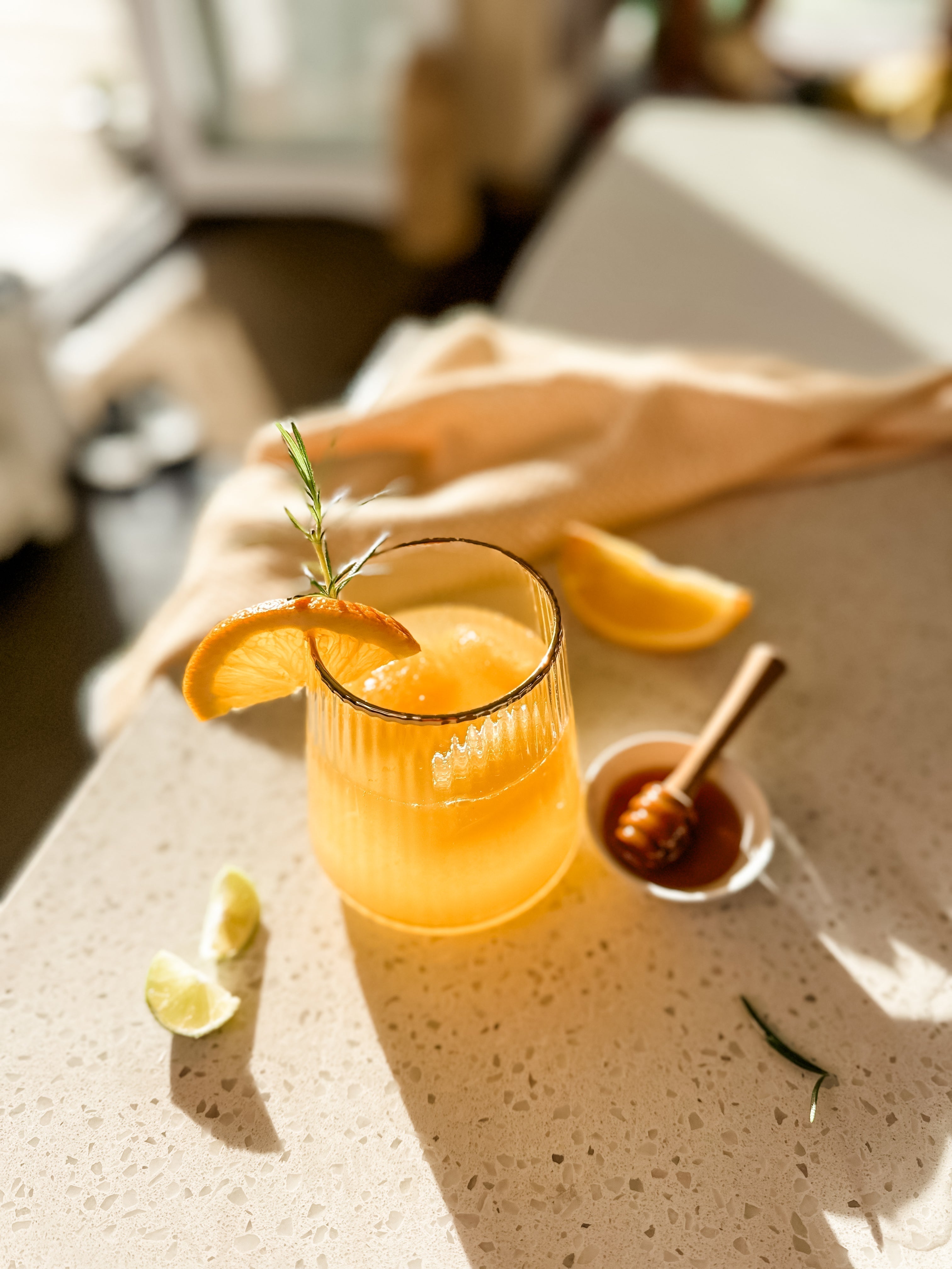2026 Glow-Up Lemonade: 3 Ingredients, Infinite Remixes (Lemon, Orange, or Mint