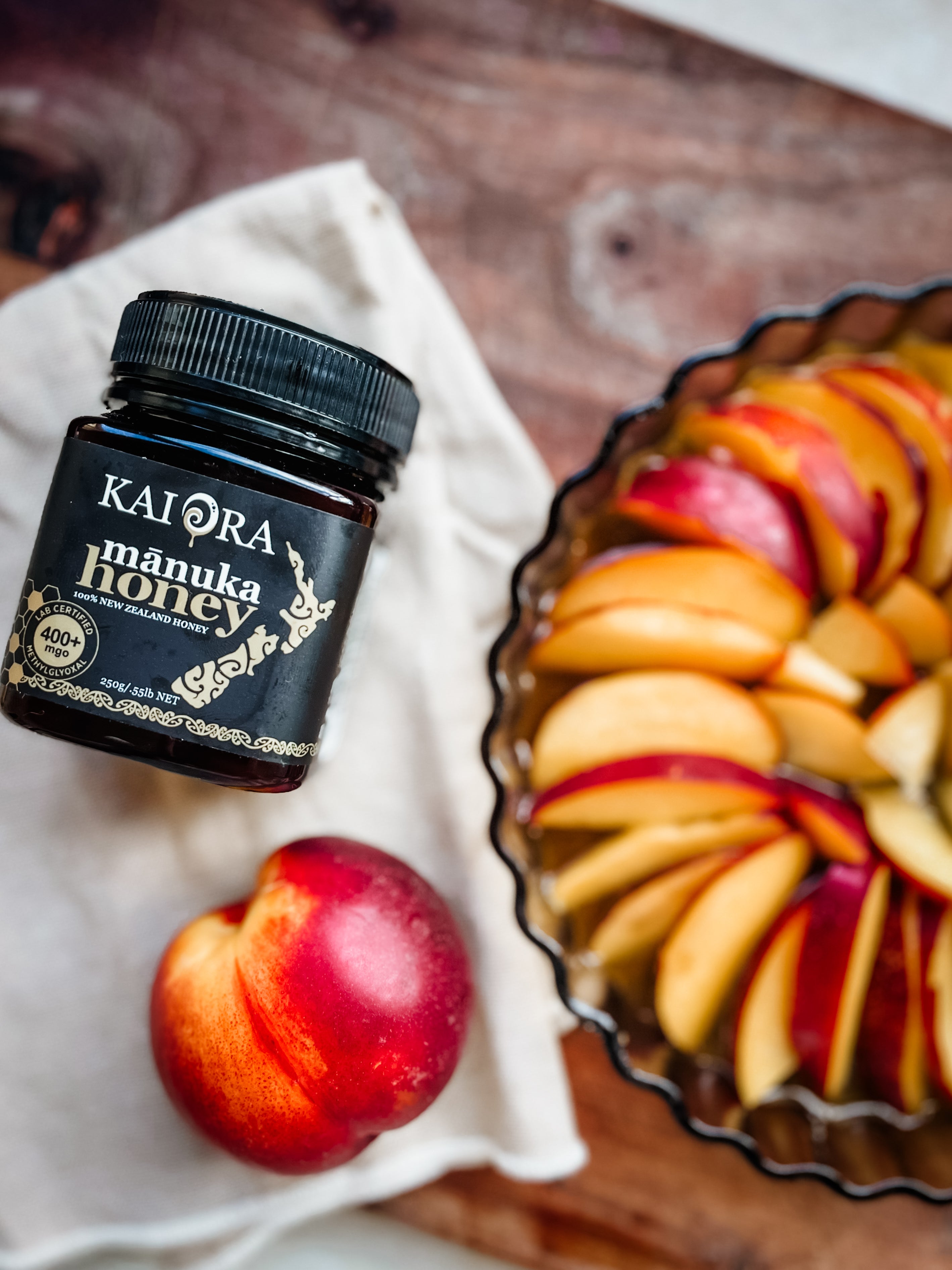 MĀNUKA HONEY & STONE FRUIT TART – Kai Ora Honey